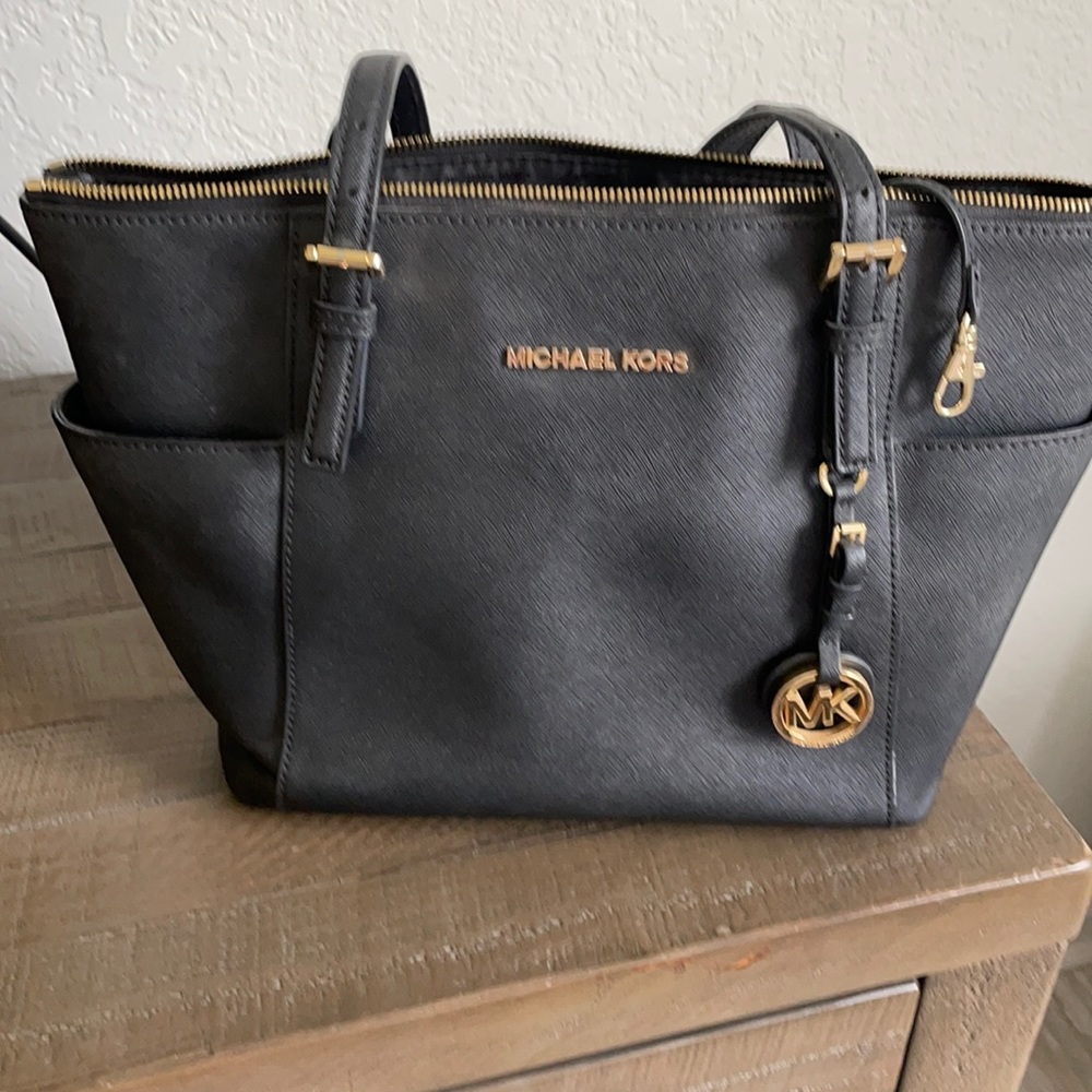 Michael kors black tote